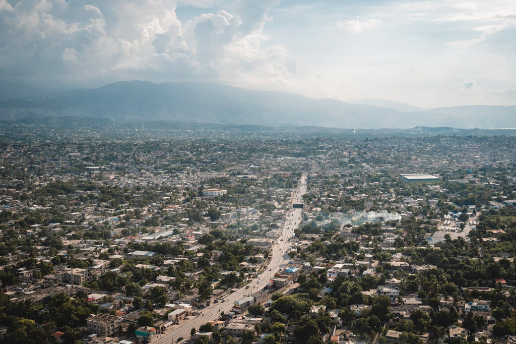 Artsen zonder Grenzen: geweldsgolf in Port-au-Prince legt gezondheidszorg plat